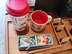 -星巴克臻选(上海虹桥新天地三店)