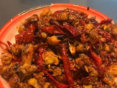 辣子鸡-柴窝堡22号辣子鸡·传承新疆菜