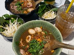 牛肉汤面-通思密(CentralWorld Fl 3)