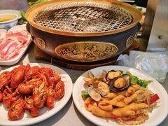 -山焱·炭火自助烤肉(周浦万达店)