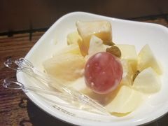 水果沙拉-三个蒙古大叔羊肉串(大宁店)