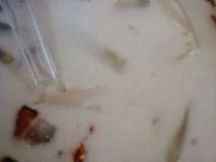 -志龙皇冠吃货椰子铺