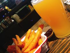 -月亮瓦肆音乐酒吧(环山路店)