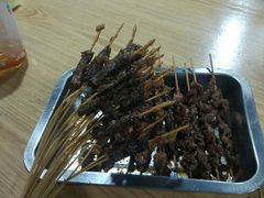 -阿姨小肉摊(同济西苑店)