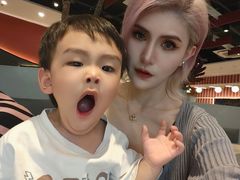 -世纪公园-1号门停车场