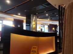 -必胜客(机场路店)