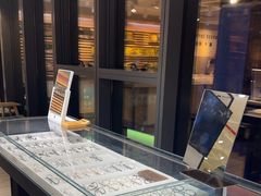 -瑞司视光眼镜·蔡司战略合作眼镜店(新街口店)