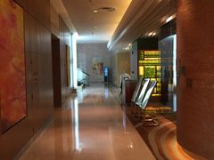 -上海浦东假日酒店