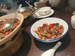 -湖南人家湘菜馆(镇江路店)