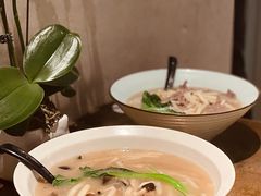 -漆黑觉米粉(三里屯店)