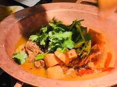 灶膛罐罐牛腩-吃饭皇帝大(长宁龙之梦店)