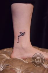-越域刺青