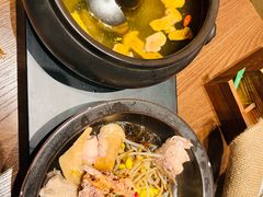 菌皇汽锅鸡-云海肴·汽锅鸡·云南菜(领展购物广场·中关村店)