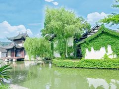 -鲁镇