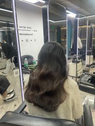 -奈川烫染Salon