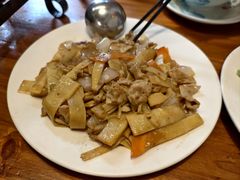 -老街坊餐吧