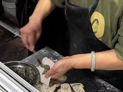 -小许三鲜砂锅馄饨店(家多乐烟酒店)