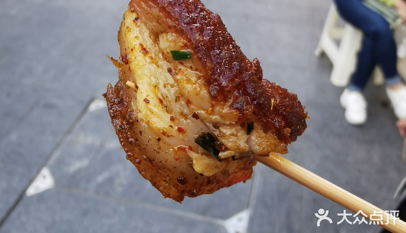 给大家[拔草]，吐槽网这个红烤肉