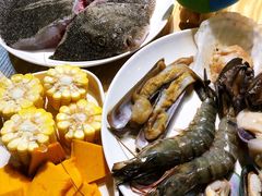 -九万士多港式海鲜粥底火锅(回龙观店)