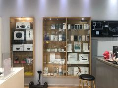 -Apple Store苹果手机电脑售后维修中心(浦东店)