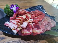 -鹤一烤肉自助餐厅(中关村店)
