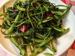 -洪霞餐馆·川菜·鲜货现炒(两江春城店)