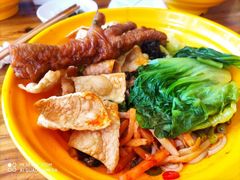 柳州特色鸡脚-龍城柳州螺蛳粉(群星路店)