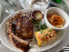 驰名烟熏嫩猪小排-Chili's Cafe&Bar奇利斯(滨江店)