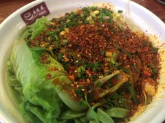 油泼菠菜面-老陈婆手工面庄