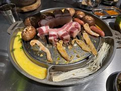 -哈哈碳都·牛肋条无限自助烤肉(台江万达店)