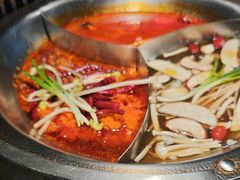 -辣伍鲜毛肚老火锅(元一店)