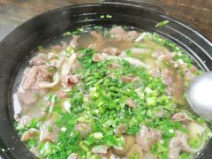 -乐山食古香跷脚牛肉