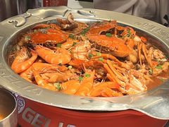 -胖哥俩肉蟹煲(华贸店)