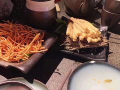-湊湊火锅·茶憩(新中关购物中心店)