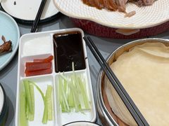 -梅利汴京烤鸭•开封豫菜地标店(东司门店)