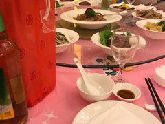 -山明水秀大饭店