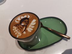 -潮一不贰·法式甜品·生日蛋糕·西式简餐(外滩店)