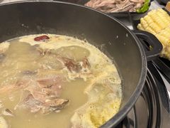 -汤宴·参须肚包鸡(南京路店)