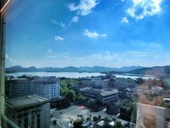 -杭州城中香格里拉大酒店