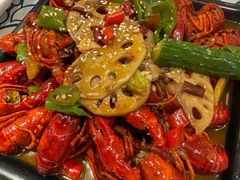 -松哥油焖大虾.小龙虾.黑鸭煲(海岸城店)