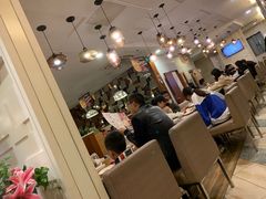 大堂-粤仔湾砂锅粥(滨湖万达店)
