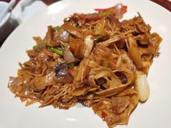 -八大碗·地道东北菜(中街店)