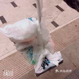 龙虾那么大一只100多也很便宜