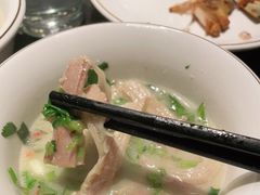 -肖仙仙羊肉汤·创于1996年(三官堂总店)