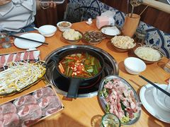 -黔三一夺夺粉酸汤火锅(百信店)