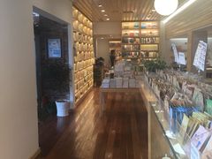 -猫的天空之城概念书店(景德镇陶溪川店)