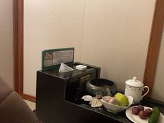 -颐而康·按摩·艾灸·足疗(南岸晶都店)