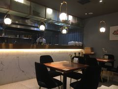 -POKEE VIA&Brunch·维娅(重庆来福士店)