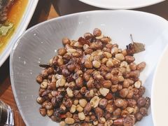 -那家老院子东北菜·饺子·小鸡炖蘑菇(艳华街店)