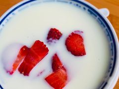 -周大娘牛乳(旧寨古村总店)